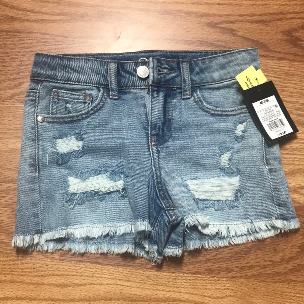 NWT Girls Jean Cutoff Distressed Denim Shorts Size 7/8
